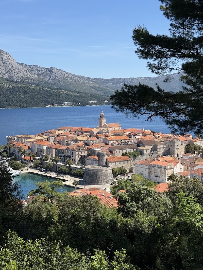 Korcula Cabrio Wine Tour • Korkyra INFO - Korcula Cabrio Wine Tour • Korkyra INFO, Trg Petra Segedina 3a, 20260, Korčula, Croatia