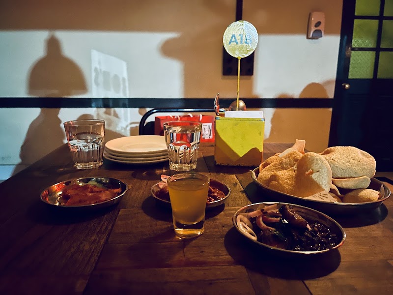Bob's Bar - Bob's Bar 777/I, 100 Feet Rd, HAL 2nd Stage, Doopanahalli, Indiranagar, Bengaluru, Karnataka 560008, India
