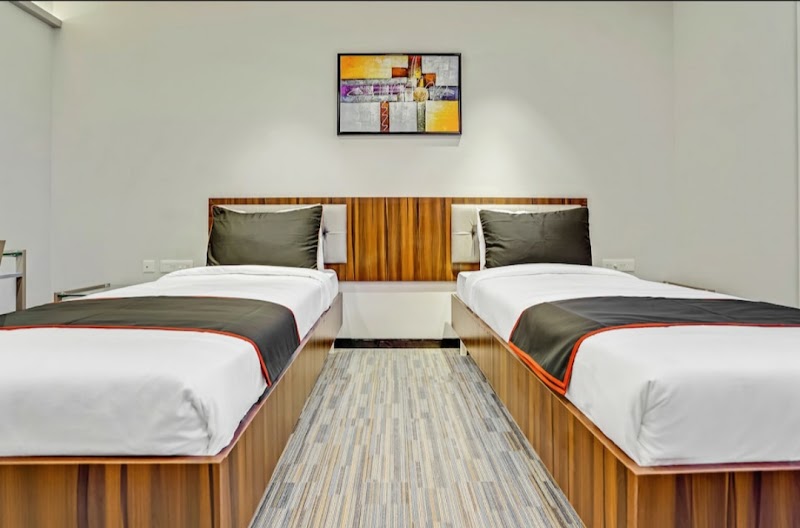 HOTEL CRYSTAL URBAN PARK - HOTEL CRYSTAL URBAN PARK 493/1629, Gopabandhu Sadan, 493, 1629, near Sriya Talkies, Railway Yard and Washing Line, Kharvela Nagar, Bhubaneswar, Odisha 751001, India