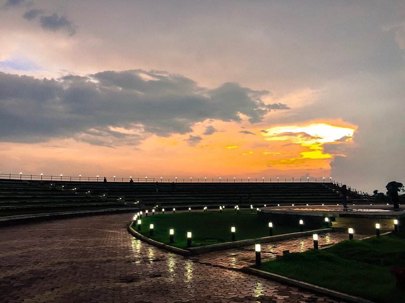Atal Park - Atal Park 5Q5M+5F3, Naya Raipur Marg, Sector 19, Kayabandha, Atal Nagar-Nava Raipur, Chhattisgarh 492018, India