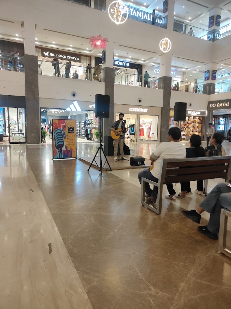 Max - Max 1st Floor, Ardee Mall, near Ardee City, Ardee City, Sector 52, Gurugram, Haryana 122003, India