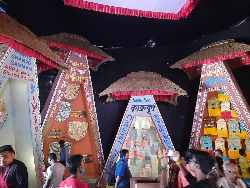Taltala Durga Puja Pandal - Taltala Durga Puja Pandal, G937+6V3, Unnamed Road, Jodhpur Park, Kolkata, West Bengal 700045, India