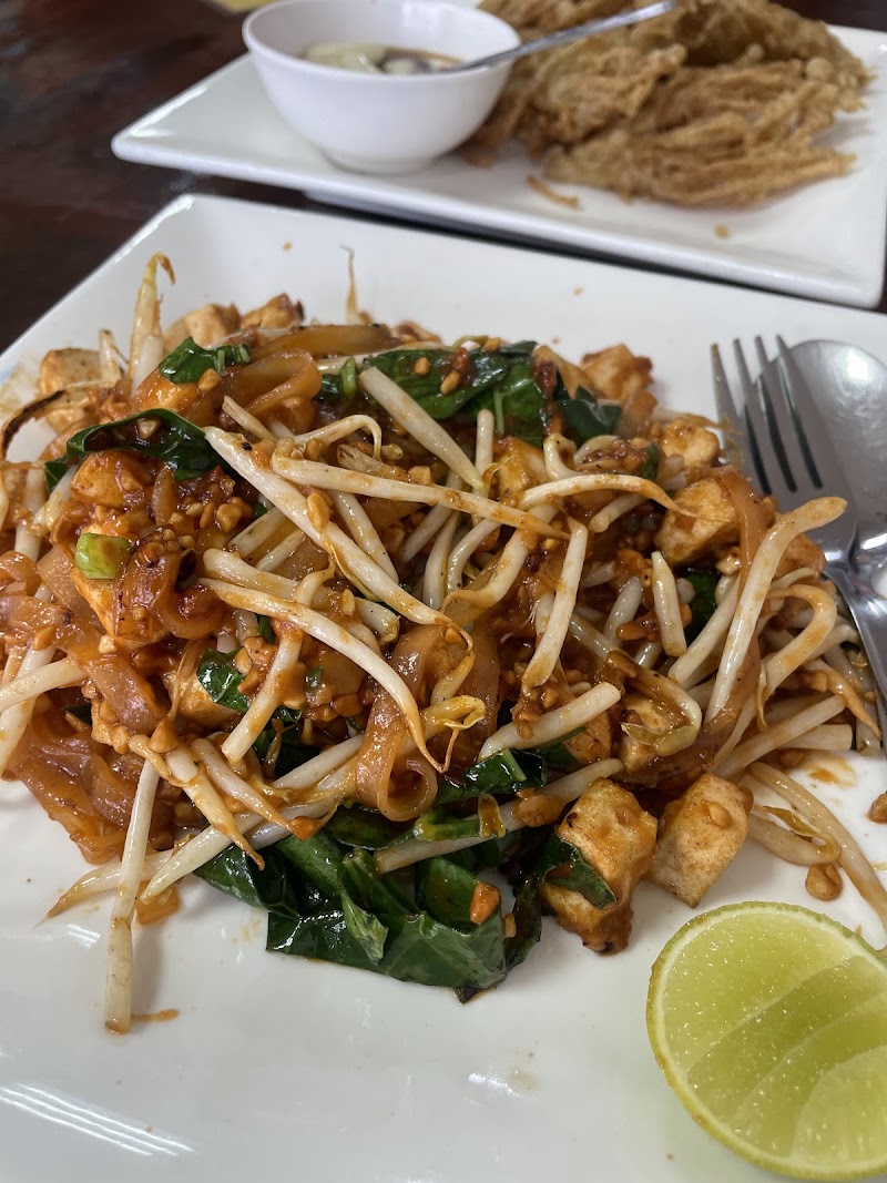 Nop Nan Vegan - Nop Nan Vegan 77, 31 Soi Charoen Krung 63, Khwaeng Yan Nawa, Khet Sathon, Krung Thep Maha Nakhon 10120, Thailand