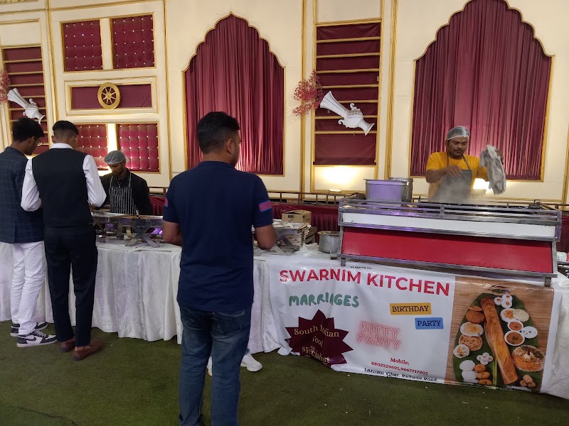 Swarnim Kitchen (South Indian Restaurant) - Swarnim Kitchen (South Indian Restaurant) Old Railway Rd, next to Gyan Deep Public School, Phase 1, Ashok Vihar, Ashok Vihar Phase- 1, Gurugram, Haryana 122006, India