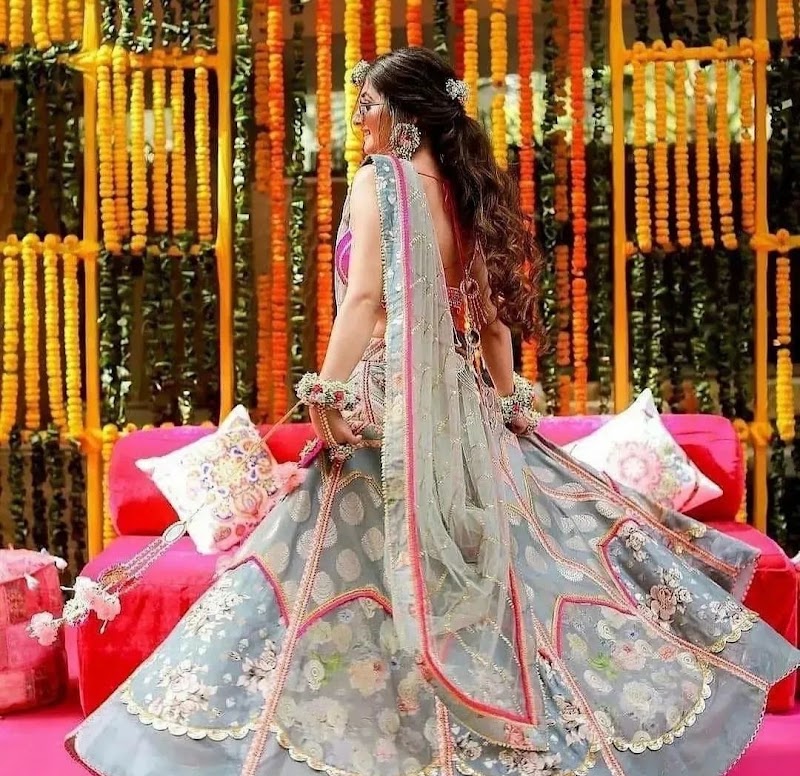 Alpha Fashion Women Boutique - Alpha Fashion Women Boutique Ground floor, BLOCK-B, near Delhi Public School, Sushant Lok Phase I, Sector 43, Gurugram, Haryana 122002, India