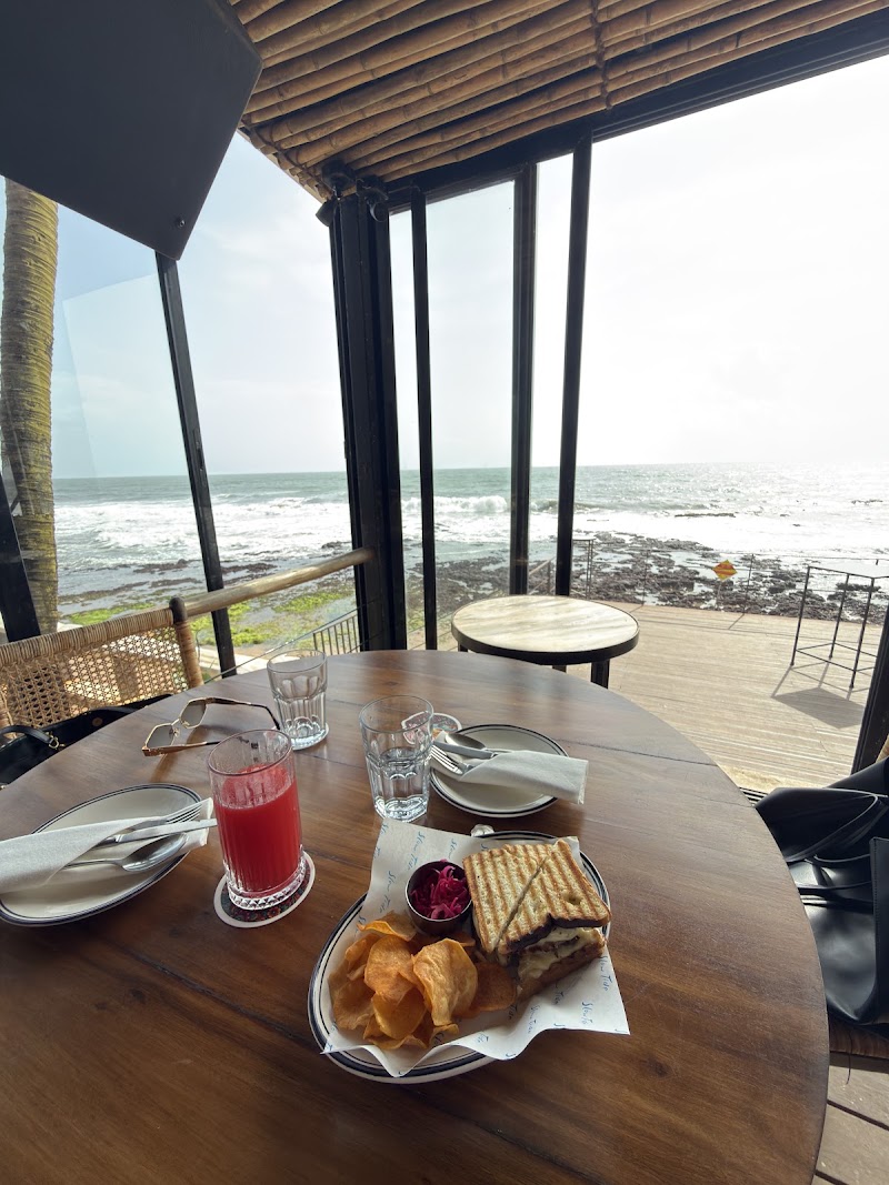 Slow Tide - Slow Tide Dmello Vaddo, Anjuna, Goa 403509, India