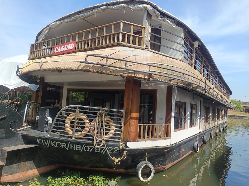 Alleppey Boathouse - Alleppey Boathouse Mud Road Connecting West, Punnamada, Tottathode with, East Tottathode, Starting Point, Alappuzha, Mullakkal, Kerala 688013, India