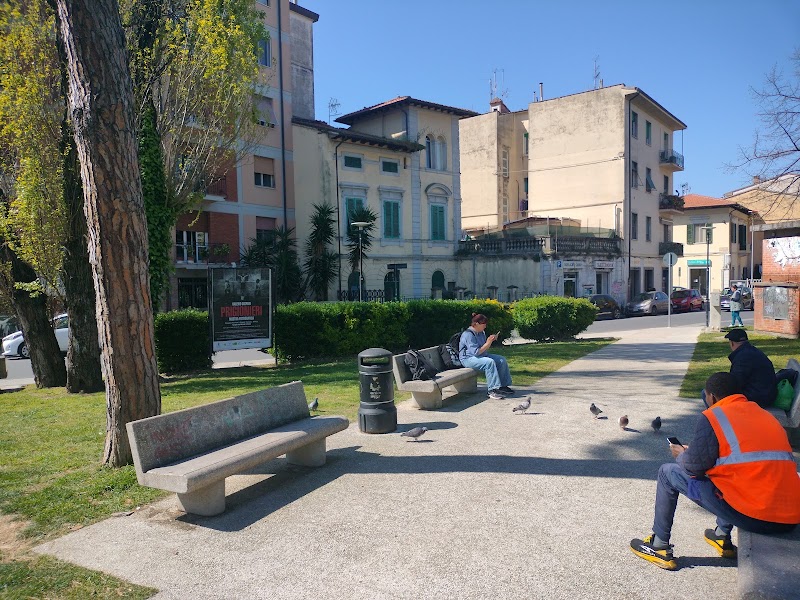 Parco di Piazza Giusti - Parco di Piazza Giusti, Via Dell'Aeroporto Fr. Civ., 56121, 56121 Pisa PI, Italy
