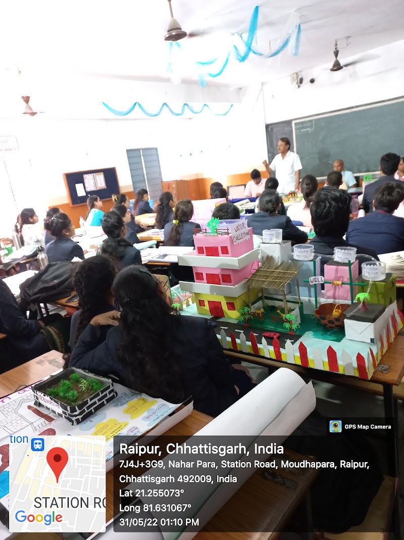 Mahatma Gandhi College, Raipur - Mahatma Gandhi College, Raipur, 7J3J+HW3, Station Rd, Behind Gurudwara, Nahar Para, Station Road, Moudhapara, Raipur, Chhattisgarh 492009, India