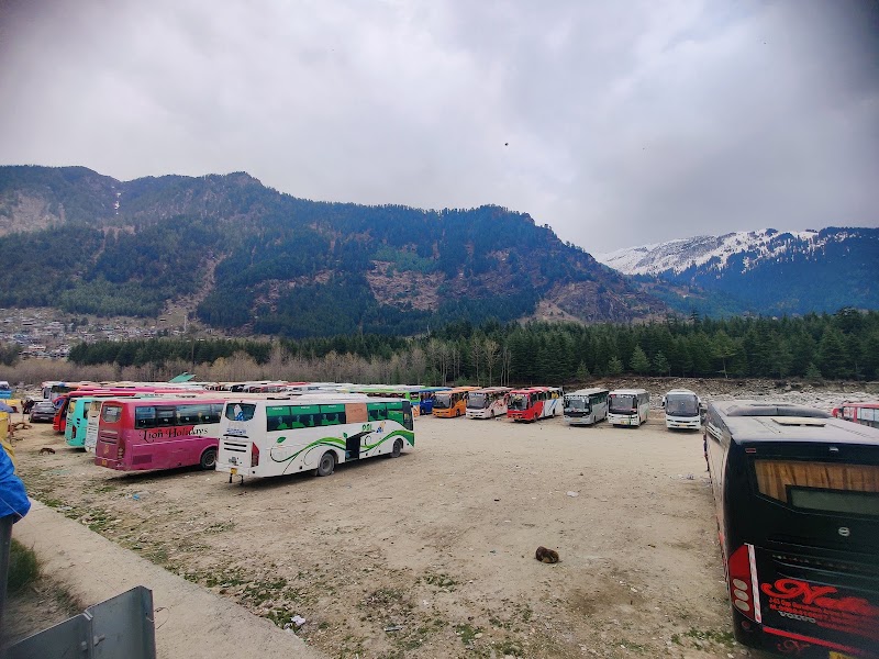 Private Bus Stand - Private Bus Stand, Simsa Village, Nasogi, Himachal Pradesh 175131, India