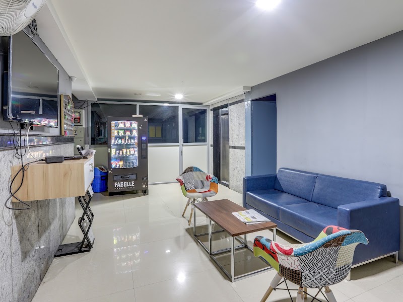 Stanza Living Como House | PG for Females in Tavarekere - Stanza Living Como House | PG for Females in Tavarekere Green Park Apartment, 14, 1st Cross Rd, Tavarekere, Kaveri Layout, Jayanagar, Bengaluru, Karnataka 560030, India