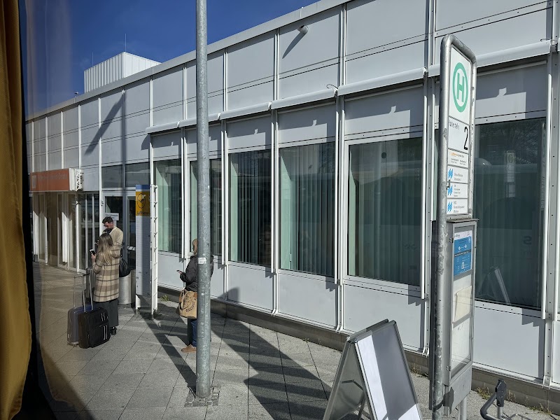 München-Flughafen, Flughafen, MAC/Terminal 1 - München-Flughafen, Flughafen, MAC/Terminal 1, 85356 Oberding, Germany