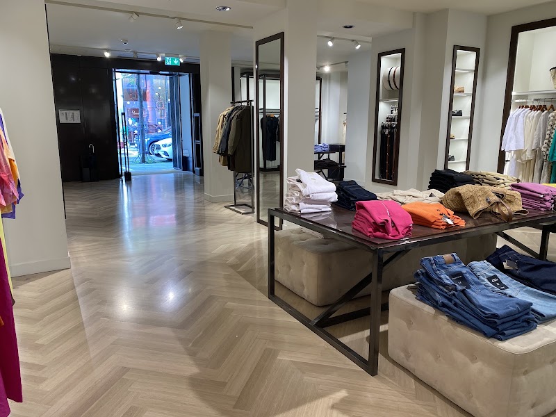 Massimo Dutti Frankfurt - Massimo Dutti Frankfurt, Goethestraße 3, 60313 Frankfurt am Main, Germany