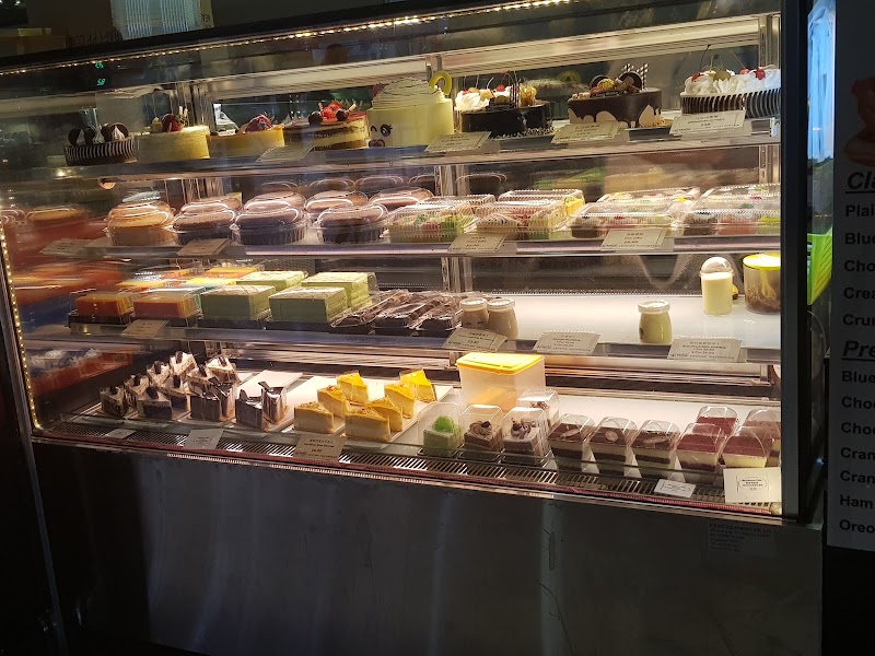 Kallang Wave Mall - Kallang Wave Mall 1 Stadium Pl, Singapore 397628