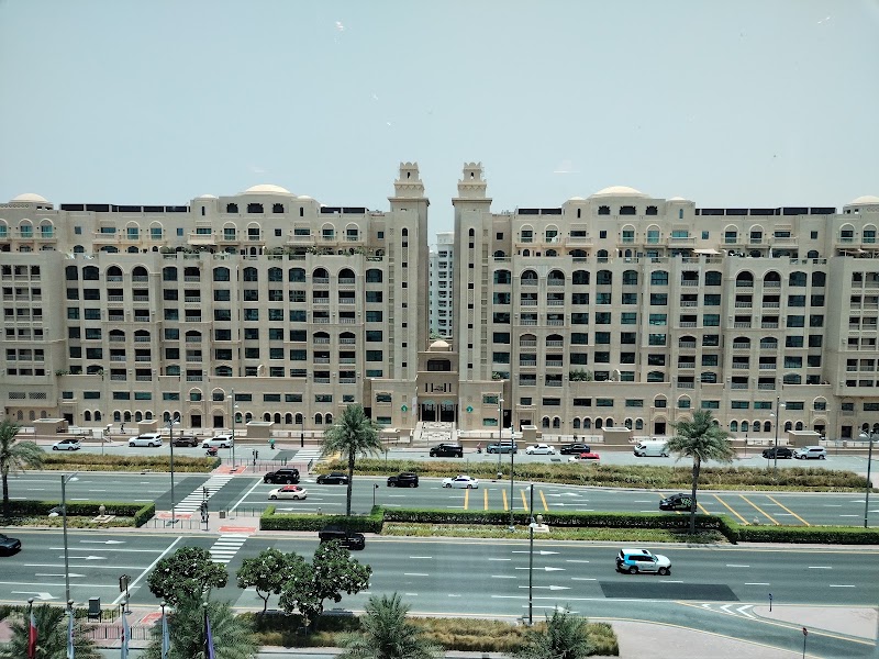 Marriott Resort Palm Jumeirah, Dubai - Marriott Resort Palm Jumeirah, Dubai Palm West Beach - Palm Jumeirah Rd - Nakhlat Jumeira - Dubai - United Arab Emirates