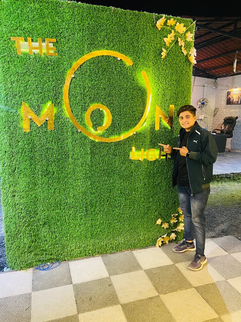 THE MOONLIGHT FAMILY RESTAURANT - THE MOONLIGHT FAMILY RESTAURANT, OPP.bharat petrol pump,vihirgaon ,outer ring road,near oriental company Nagpur OPP.bharat petrol pump,vihirgaon, Outer Ring Rd, near Nagpu, Vhirgaon, Maharashtra 441204, India
