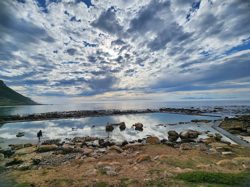 Glencairn Tidal Pool - Glencairn Tidal Pool, Main Rd, Glencairn, Cape Town, South Africa