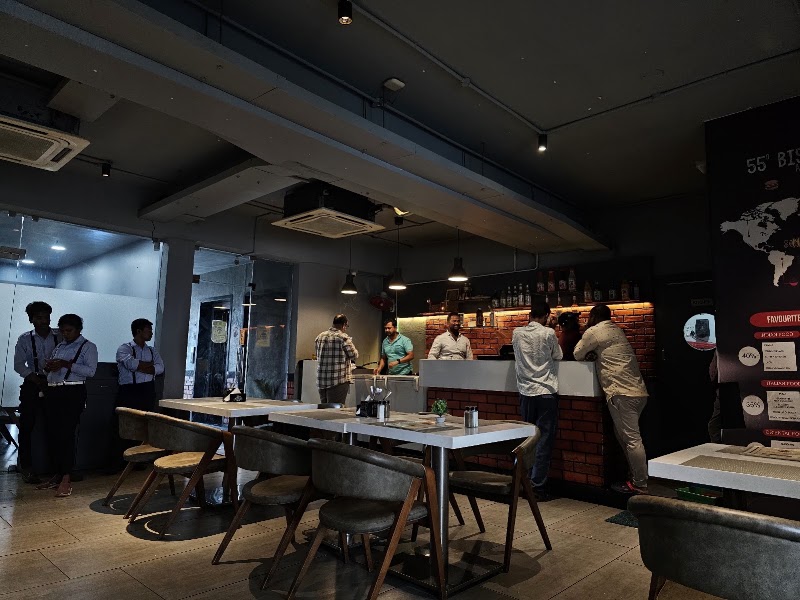 55 Bistro - 55 Bistro 3rd Floor, Sreeman Enclave, opp. Kings court apartment, Srihari Nagar, Magunta Layout, Nellore, Andhra Pradesh 524003, India