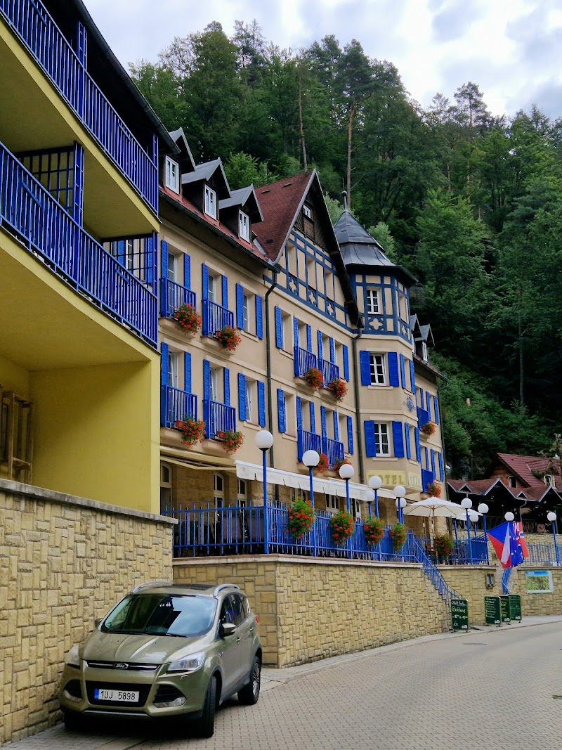 Restaurace Praha - Restaurace Praha, Hřensko 37, 407 17 Hřensko, Czechia