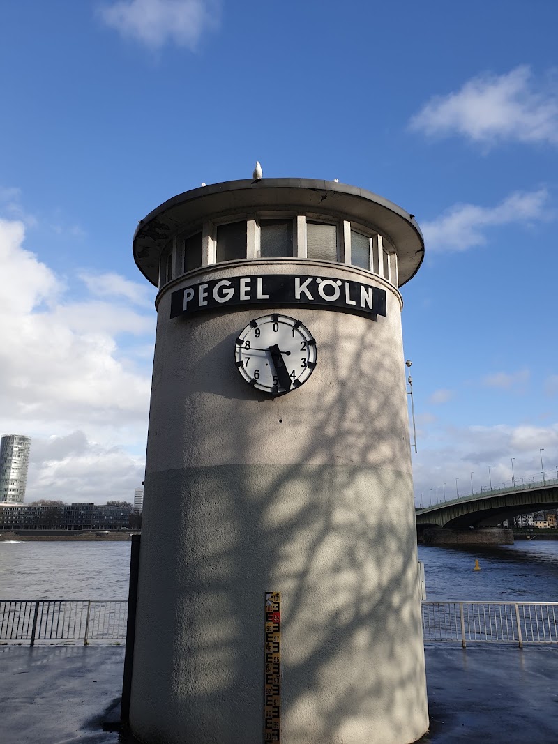 Rheingarten - Rheingarten, Rheinpromenade Altstadt, 50667 Köln, Germany