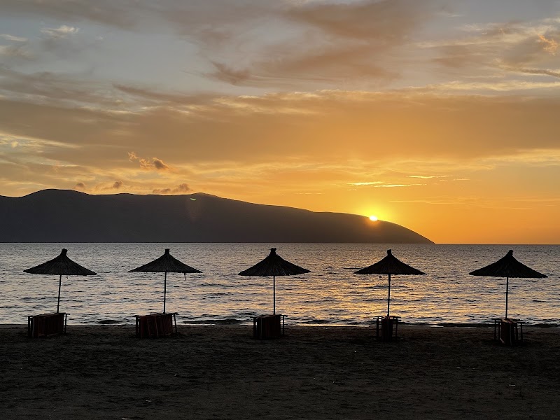 Plazhi i Ri - Plazhi i Ri, Vlora, Albania
