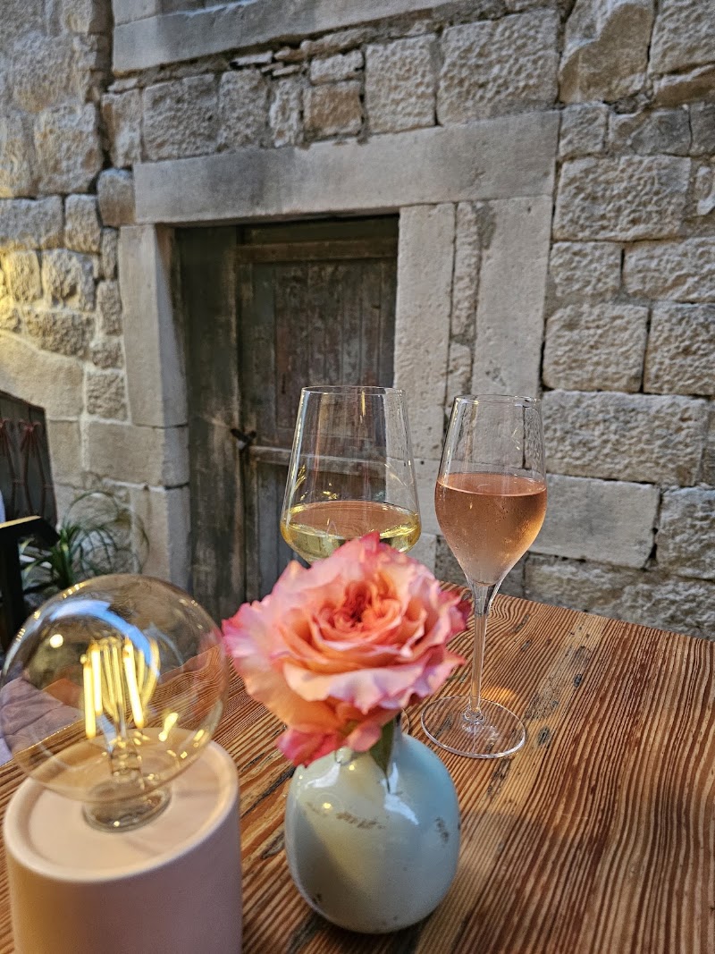 Mariola wine bar - Mariola wine bar, Ul. Antuna Rozanovića 13, 20260, Korčula, Croatia