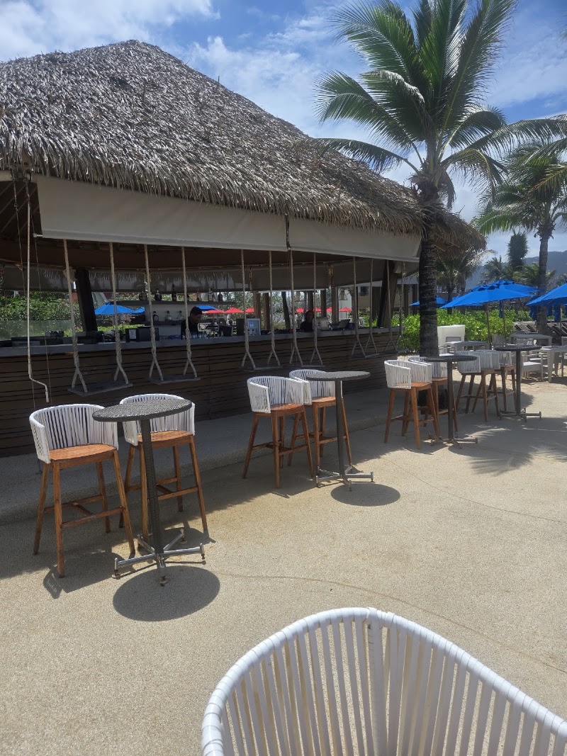 XANA - XANA, 10 ถนน ศรีสุนทร Bang Tao Beach, Tambon Choeng Thale, Amphoe Thalang, Chang Wat Phuket 83110, Thailand