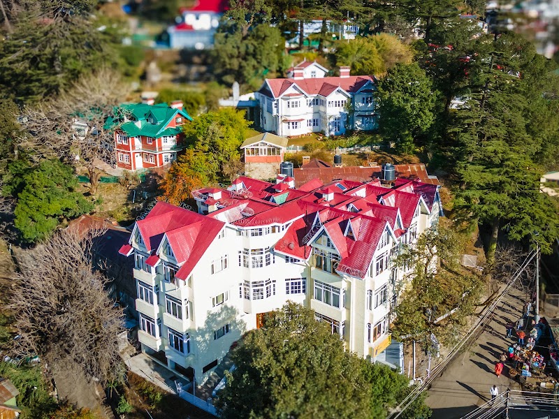 Tripli Hotels Le Royale Hotel, Shimla - Tripli Hotels Le Royale Hotel, Shimla, Jakhoo Road, near Ridge, Lakkar Bazar, Shimla, Himachal Pradesh 171001, India