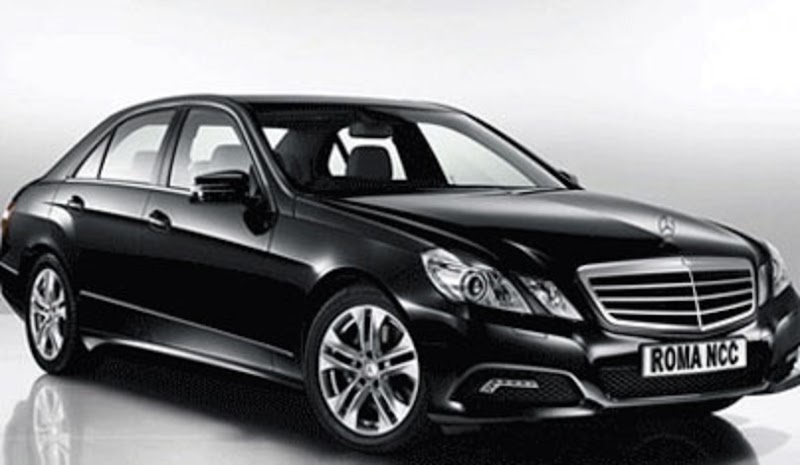 Rome Luxury Tour - Rome Luxury Tour, Via Giampiero Combi, 118, 00142 Roma RM, Italy