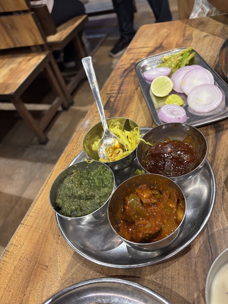 Hotel Girnar Kathiyawadi - Hotel Girnar Kathiyawadi, N. H. No. 8 Shastri Nagar, Shastri Nagar, Shaileshnagar Society, Kabilpore, Navsari, Gujarat 396427, India