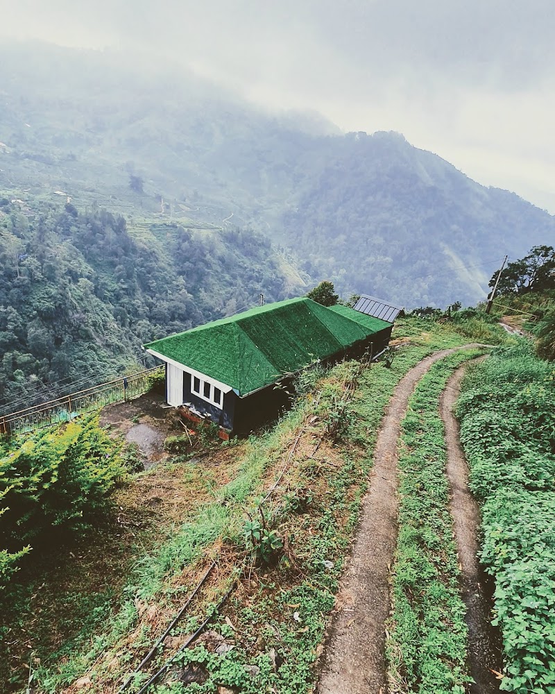 Spot Me Mountain Cabin - Spot Me Mountain Cabin Pullivasal Estate, Attukad Waterfall Rd, Munnar, Pallivasal, Kerala 685565, India