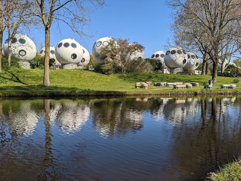 Bolwoningen - Bolwoningen, Bollenveld, 5235 NM 's-Hertogenbosch, Netherlands