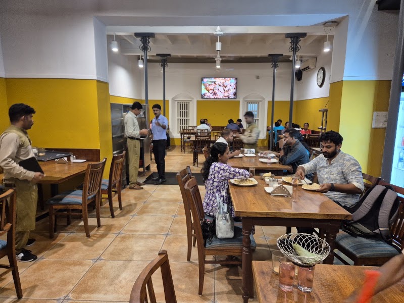 Paragon Restaurant - Paragon Restaurant Kannur Rd, near CH Over bridge, Kozhikode, Kerala 673001, India