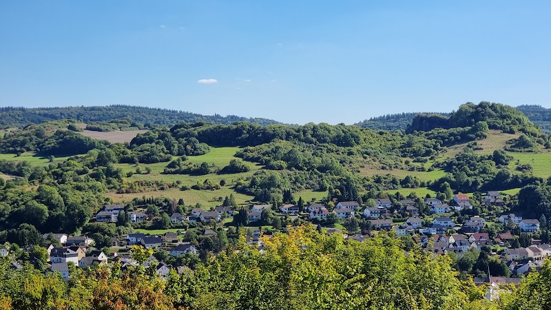 Forsthaus Kasselburg - Forsthaus Kasselburg, Auf d. Kasselburg 1, 54570 Pelm, Germany