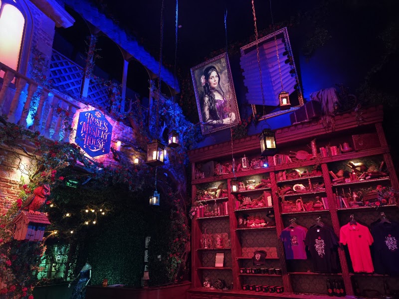 Rose's Mystery House - Rose's Mystery House Strada Lipscani 37, 030032 București, Romania