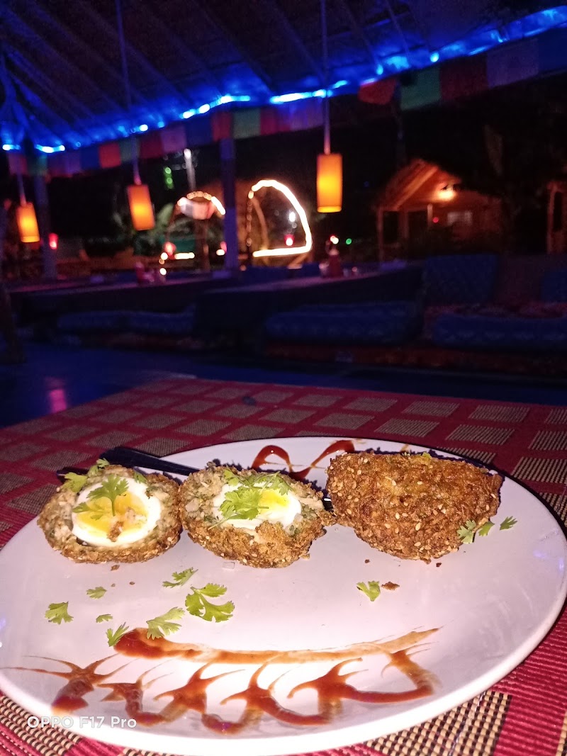 Island Vibes Hampi - Island Vibes Hampi Wine Shop Rd, Sanapur, Karnataka 583234, India