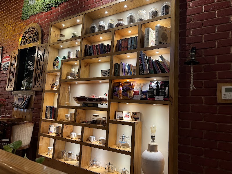 Caffe-Bella Italia - Best Italian Cafe in Gurugram | Gurgaon - Caffe-Bella Italia - Best Italian Cafe in Gurugram | Gurgaon Paras Trade Center, 122001, Valley View Estate, Gwal Pahari, Gurugram, Bandhwari, Haryana 122003, India