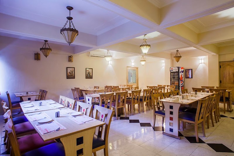 Hotel Shubham Holidays - Hotel Shubham Holidays, Gandhi Rd, Kishor Pura, Vrindavan, Uttar Pradesh 281121, India