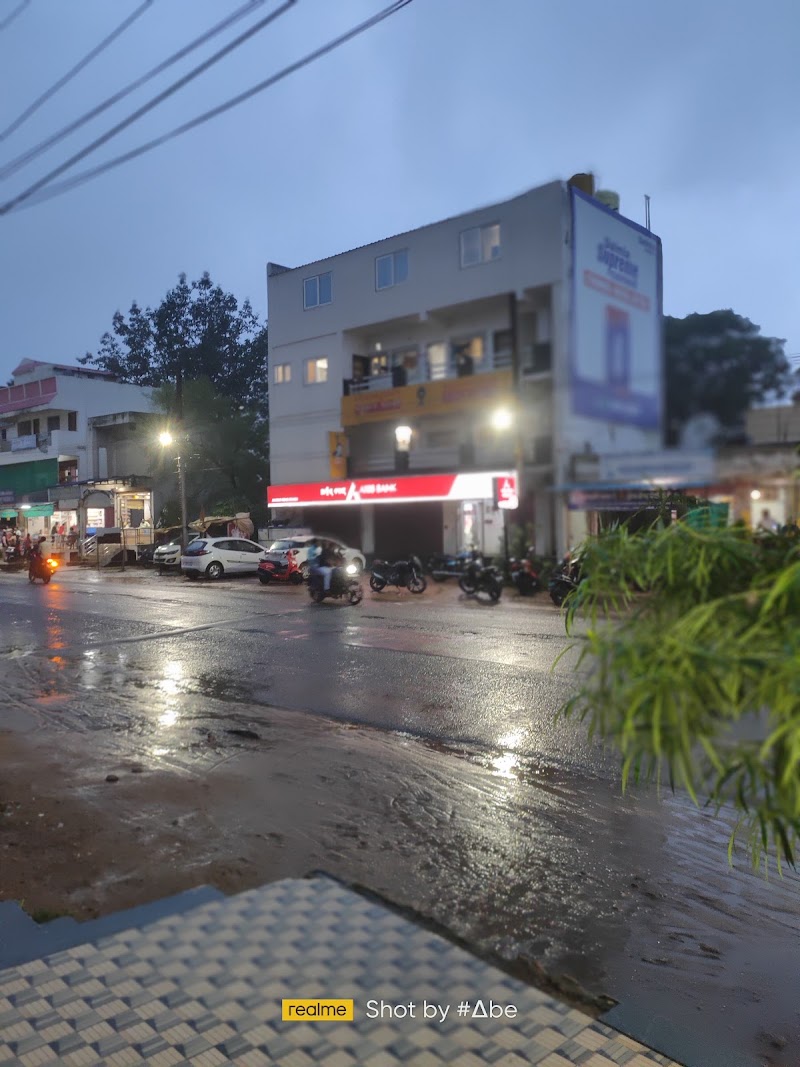 Axis Bank - Khariar road - Axis Bank - Khariar road, Ground Floor, Infront of, Leela Tower, Government Hospital, NH 353, Khariar Road, Baniyatora, Odisha 766104, India