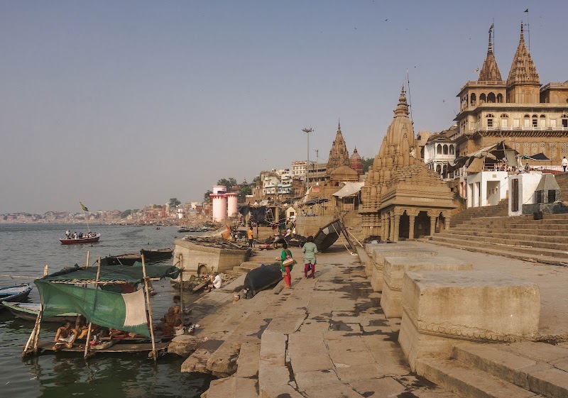 Scindia Ghat, (Varanasi) - Scindia Ghat, (Varanasi) Dattatreya math, Sindhia ghat, Garwasitola, Ghasi Tola, Varanasi, Uttar Pradesh 221001, India