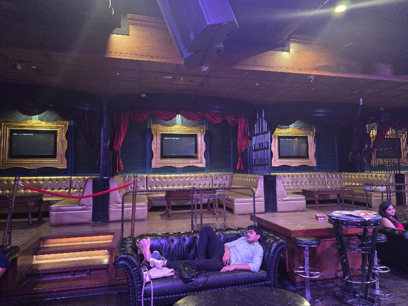 Matahaari Nightclub - Matahaari Nightclub, Atria-The Millennium Mall, Dr Annie Besant Rd, Lotus Colony, Worli, Mumbai, Maharashtra 400018, India