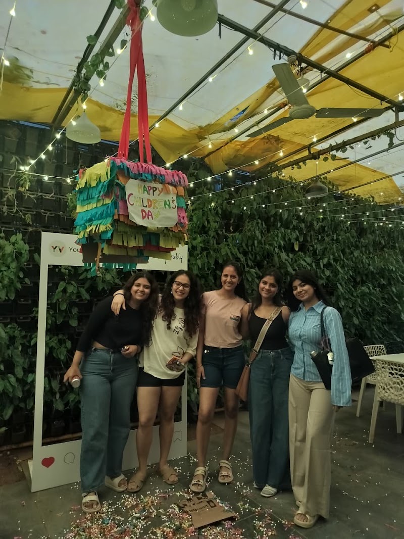 Youthville Juhu JVPD Scheme - Premium Student Hostel & PG in Mumbai - Youthville Juhu JVPD Scheme - Premium Student Hostel & PG in Mumbai, Youthville Hostel, 64 - Gulmohar, N S Rd 1, JVPD Scheme, Juhu, Swastik Society, Vile Parle West, w, Mumbai, Maharashtra 400056, India