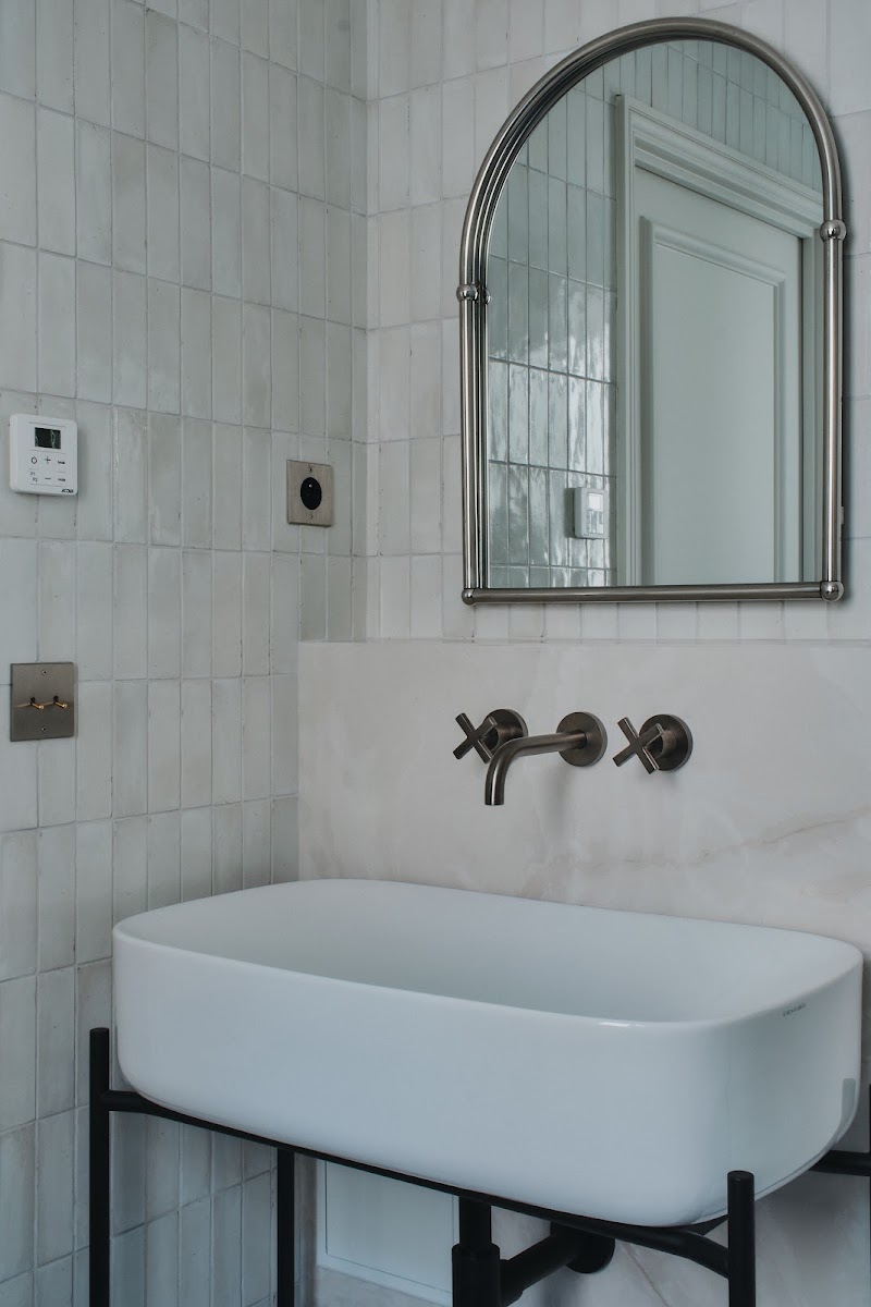 Nestay Sentier - Nestay Sentier 158 Rue St Denis, 75002 Paris, France