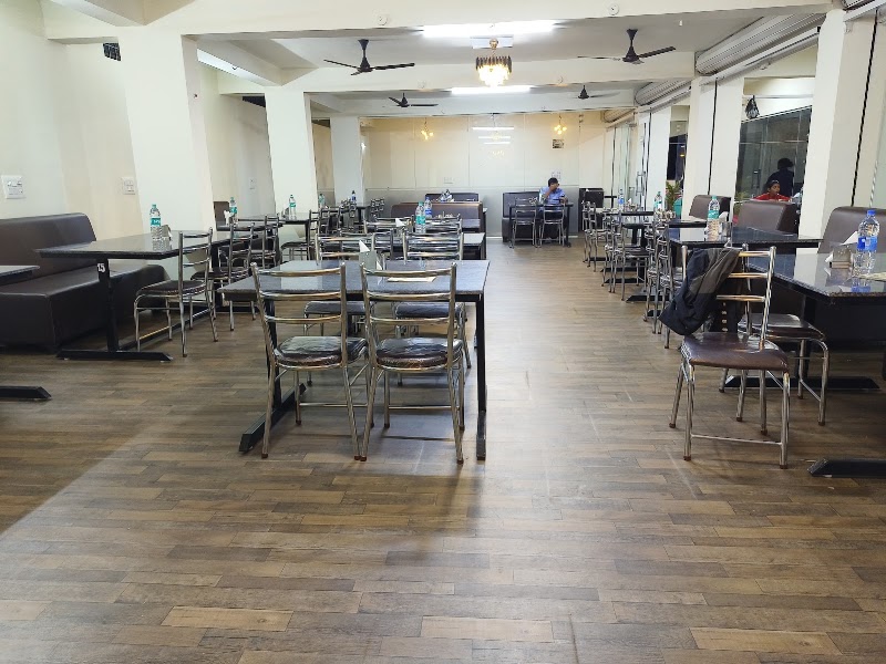 VASU Sowndarya adiga veg - VASU Sowndarya adiga veg, GWXQ+33H National Highway 275 Bangalore Mysore, express highway, Sriniwaspura, Mandya, Budanoor, Karnataka 571404, India