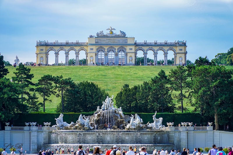 Gloriette Schönbrunn - Gloriette Schönbrunn, Gloriettestraße, 1130 Wien, Austria