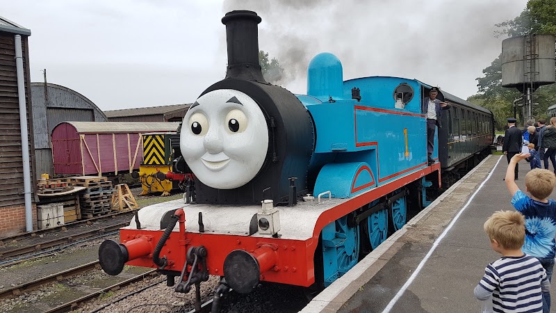 Kent & East Sussex Railway - (Tenterden Town, Station) - Kent & East Sussex Railway - (Tenterden Town, Station) Tenterden Town Station, Station Rd, Tenterden TN30 6HE, UK