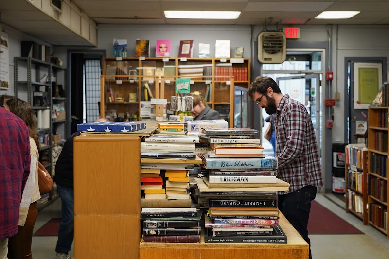 Brattle Book Shop - Brattle Book Shop, 9 West St, Boston, MA 02111, USA