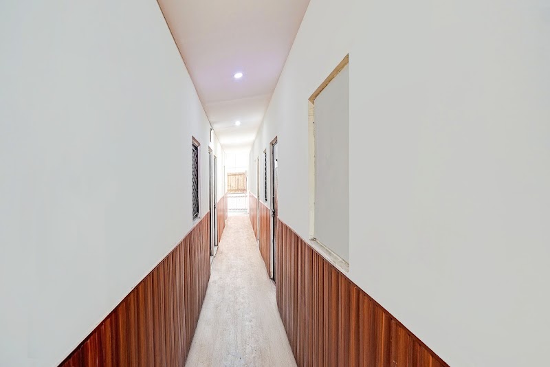 Hotel O The Glory - Hotel O The Glory plot No-11/1, Rajiv Vihar Rd, Sector - 62AKhora Colony, Khora Colony, Sector 62A, Ghaziabad, Noida, Uttar Pradesh 201020, India