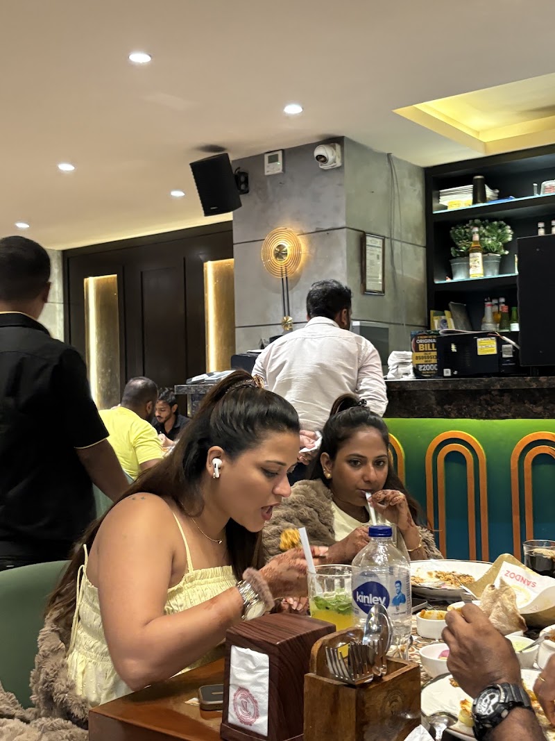 Sandoz Mussoorie Mall Road - Sandoz Mussoorie Mall Road Green Chowk, Kulri Bazar, The Mall Road, Mussoorie, Uttarakhand 248179, India