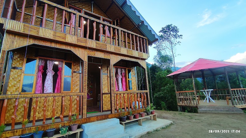 Paradise Point Farmstay
